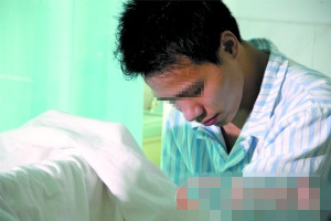         近日,30岁的刘先生在广州基立北街一