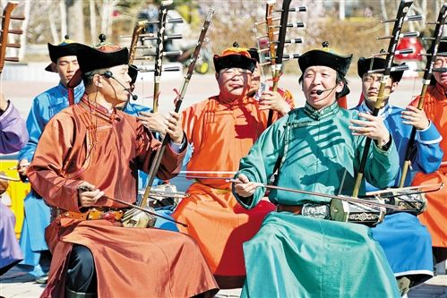 人民日报报系