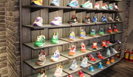 "���"��Ь��:һ˫��Ь�����Ǽ�45��