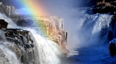 �ƺӺ��ڣ����ٲʺ�ӳ����