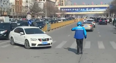 ,С""赼ͨ