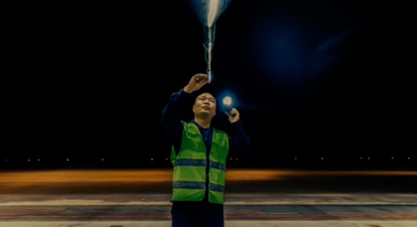 海空一線的“夜生活”
