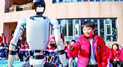 幼儿园来了机器人