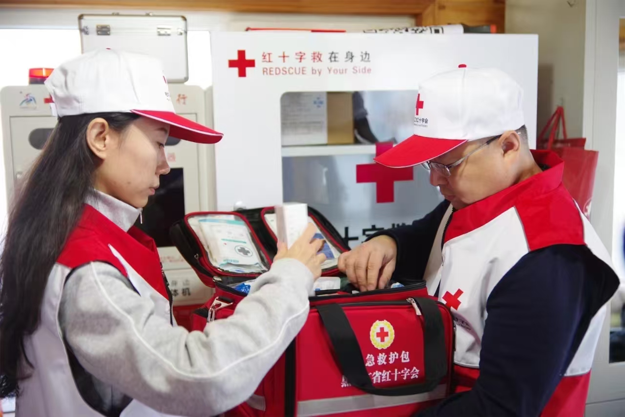 应急救援志愿者培训现场。 中国红十字会总会供图 应急救援志愿者培训现场。 中国红十字会总会供图