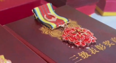 军人专属浪漫：送给妻子最特别的礼物