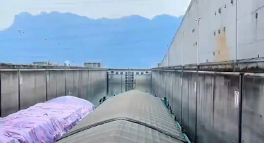 第一视角体验三峡大坝“水上楼梯”
