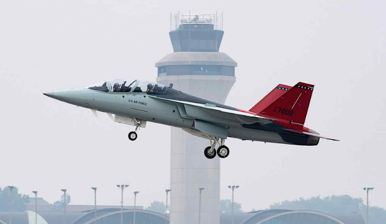 T-7A“红鹰”教练机。资料图片 T-7A“红鹰”教练机。资料图片