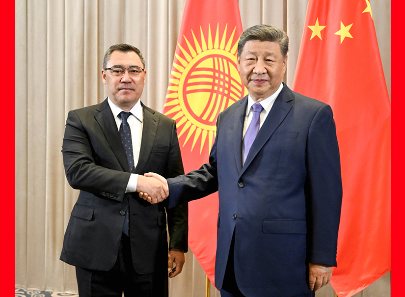 习近平会见吉尔吉斯斯坦总统扎帕罗夫