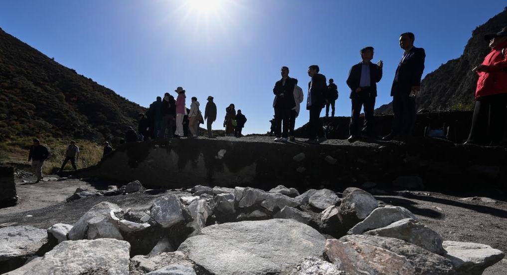 走进苏峪口瓷窑址