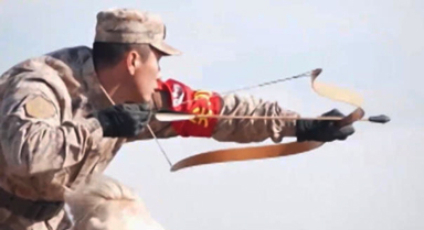 乘马射箭+斩劈 每一帧都是力量感