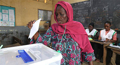 科特迪瓦举行国民议会选举