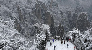 赏雪张家界