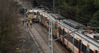 西班牙连发列车脱轨事故引安全担忧