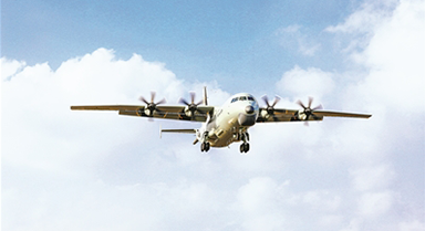 南部战区海军航空兵某团组织训练