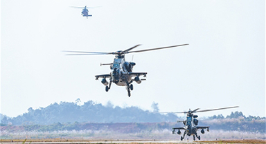 陆军某旅开展飞行训练