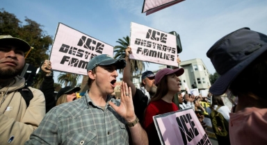 特朗普国情咨文演讲引争议