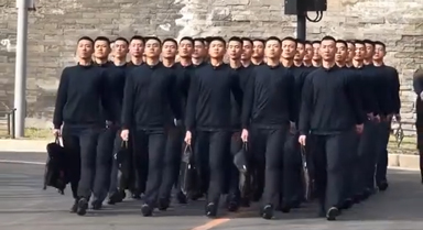 铿锵有力，整齐划一！这就是中国军人