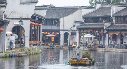浙江湖州：维护河道生态