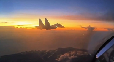 战机视角看夕阳，好浪漫！