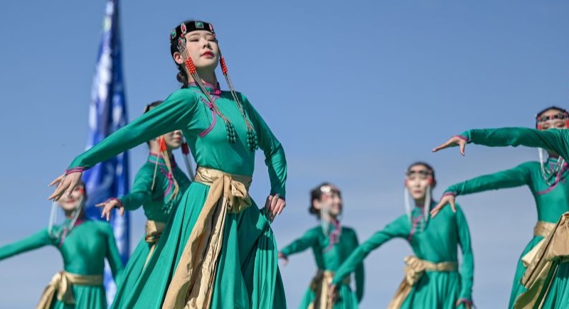 星空草原商旅季引客来