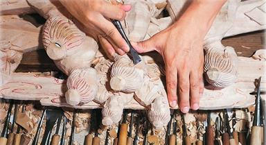 浙江东阳木雕：刀下见乾坤