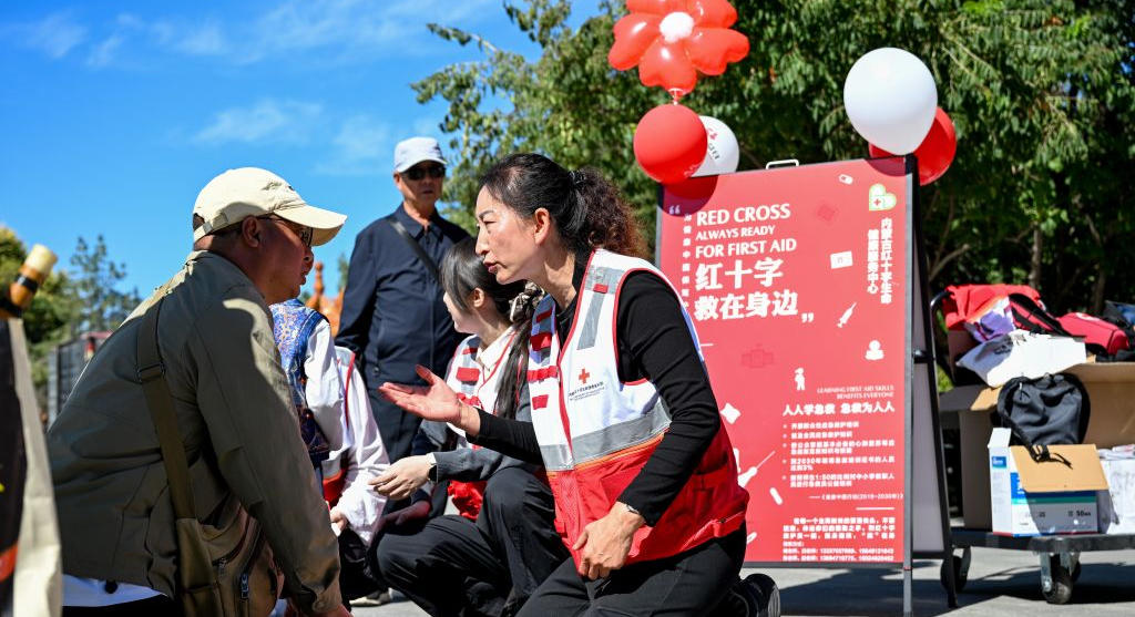 普及救护知识 提高应急能力