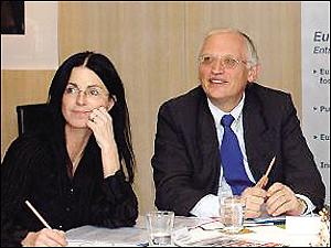 贵州地下组织部长:曾把情妇赠送给原省委书记