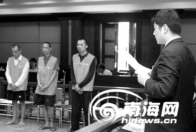 重88斤,文昌一收购商收购到一特大号菠萝蜜