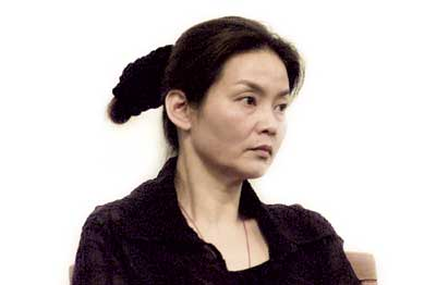 孤独女人 孤傲角色 潘虹:想有一个幸福的家