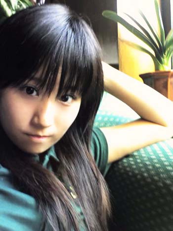 清纯MM比基尼诱惑 刀剑视频热辣放出--人民网