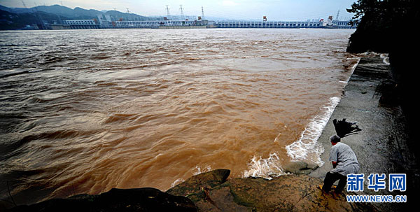 三峡 洪峰 洪水