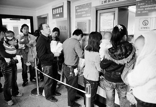 医院挂号黄牛的日子越来越难过--浙江频道--人