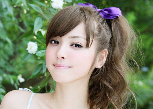 佐佐木希周迅入围2012全球百大最漂亮面孔女