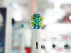 全新美白刷牙理念 博朗電動牙刷D30