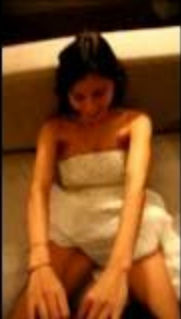撕内衣视频_公交咸猪手撕美女内衣(3)
