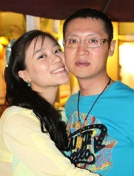 <em>高秀敏</em>29岁女儿美艳照曝光 <em>女</em>承母业入娱乐圈