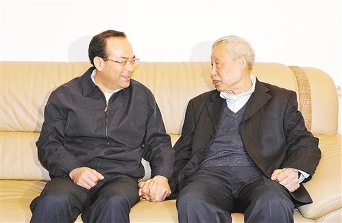 孙政才:充分发挥老同志作用+凝心聚力做好各项