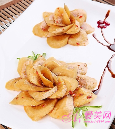  白萝卜的六大食疗功效 消食止咳 四季保安康 