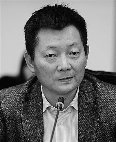 谢 敬