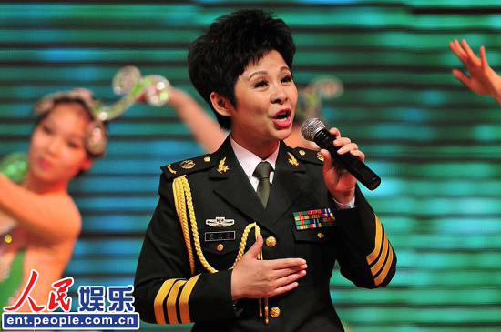 董文华的丈夫