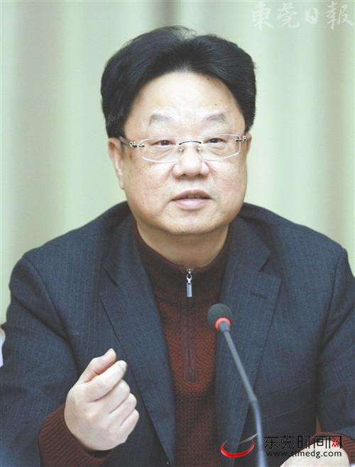 东莞市社保局局长梁冰:计划2013年建重大疾病