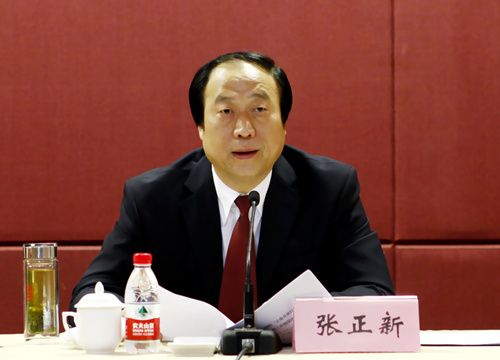 各界群众走进湖北省检察院感受法治正能量