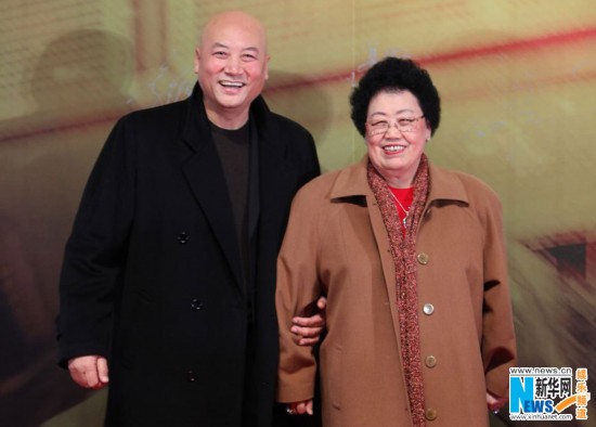 唐僧<em>迟重瑞陈丽华</em>夫妇携手走红毯