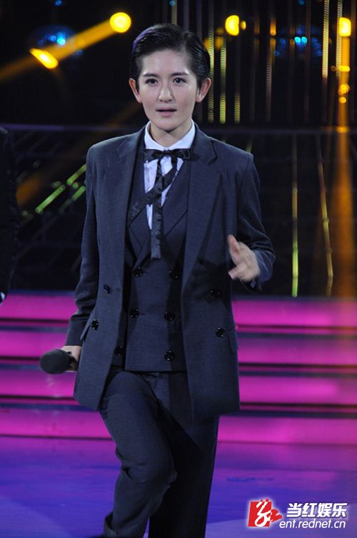 谢娜《大咖秀》变身许文强 演绎上海滩爆笑全