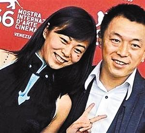 黄渤情史曝光:妻子是初恋 相恋13年结婚5年