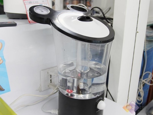 米奇印象经典登场 亚都加湿器SC—1030