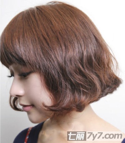 2013最新韩式短发蛋卷头发型