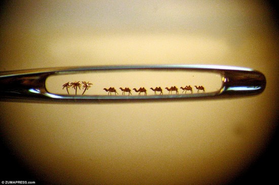 俄罗斯艺术家针孔雕刻风景