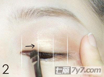 眼线怎么画好看图解_眼线怎么画