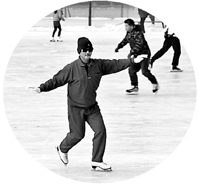 什刹海访"冰刀王":把手艺传下去